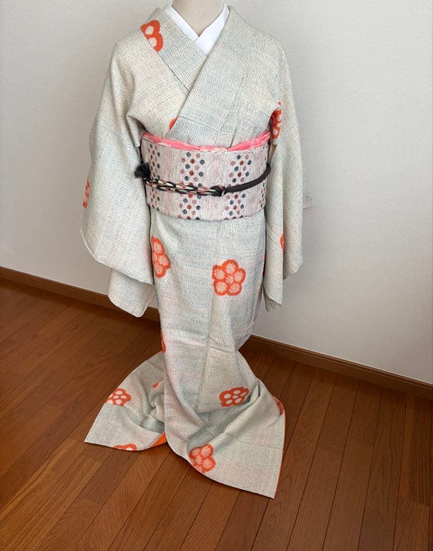 ❤️大人可愛い総絞り　舞花文様　超美品　新品畳紙付き