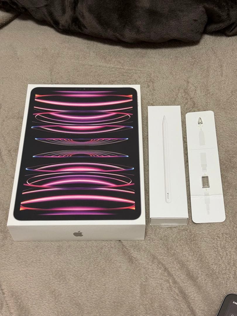 t*a様 iPad Pro 11インチ 第4世代 Wi-Fi 128GB+Pen Amazon.co.jp: 【整備済み品】 Apple iPad Pro 2022 11インチ (第4世代