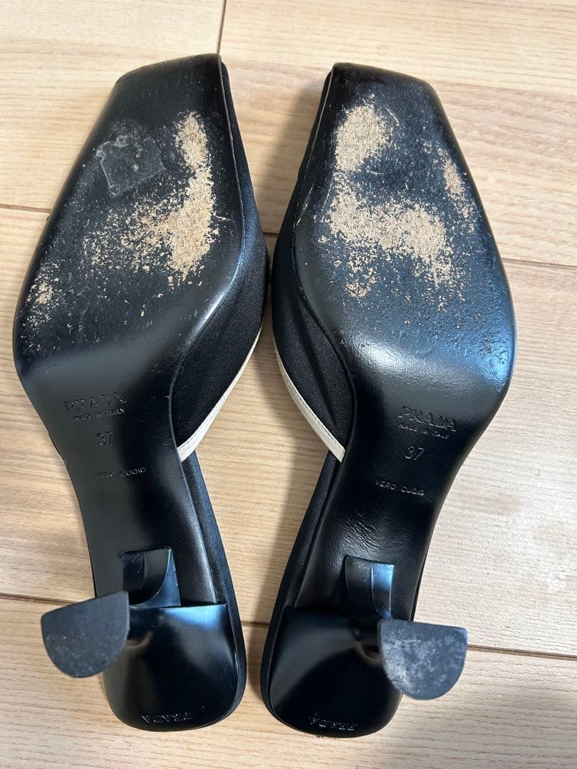 PRADA ブラック サテン ミュール リボン付き