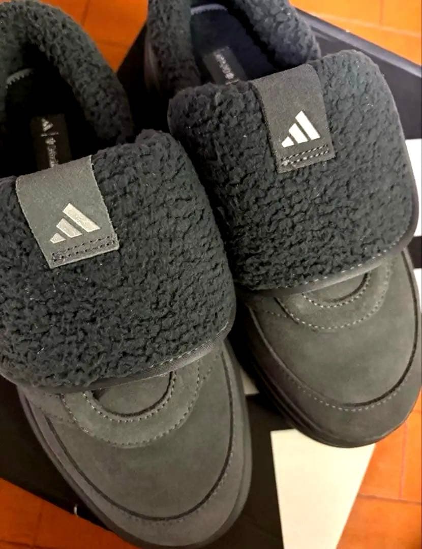 韓国限定　adidas グレー スリッポン　グランドコートミュール 25.5cm