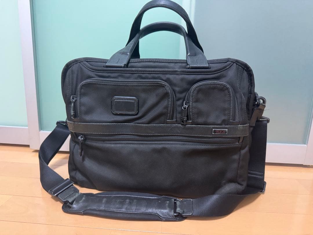 TUMI 26141D2 エキスパンダブルオーガナイザーコンピューターブリーフ