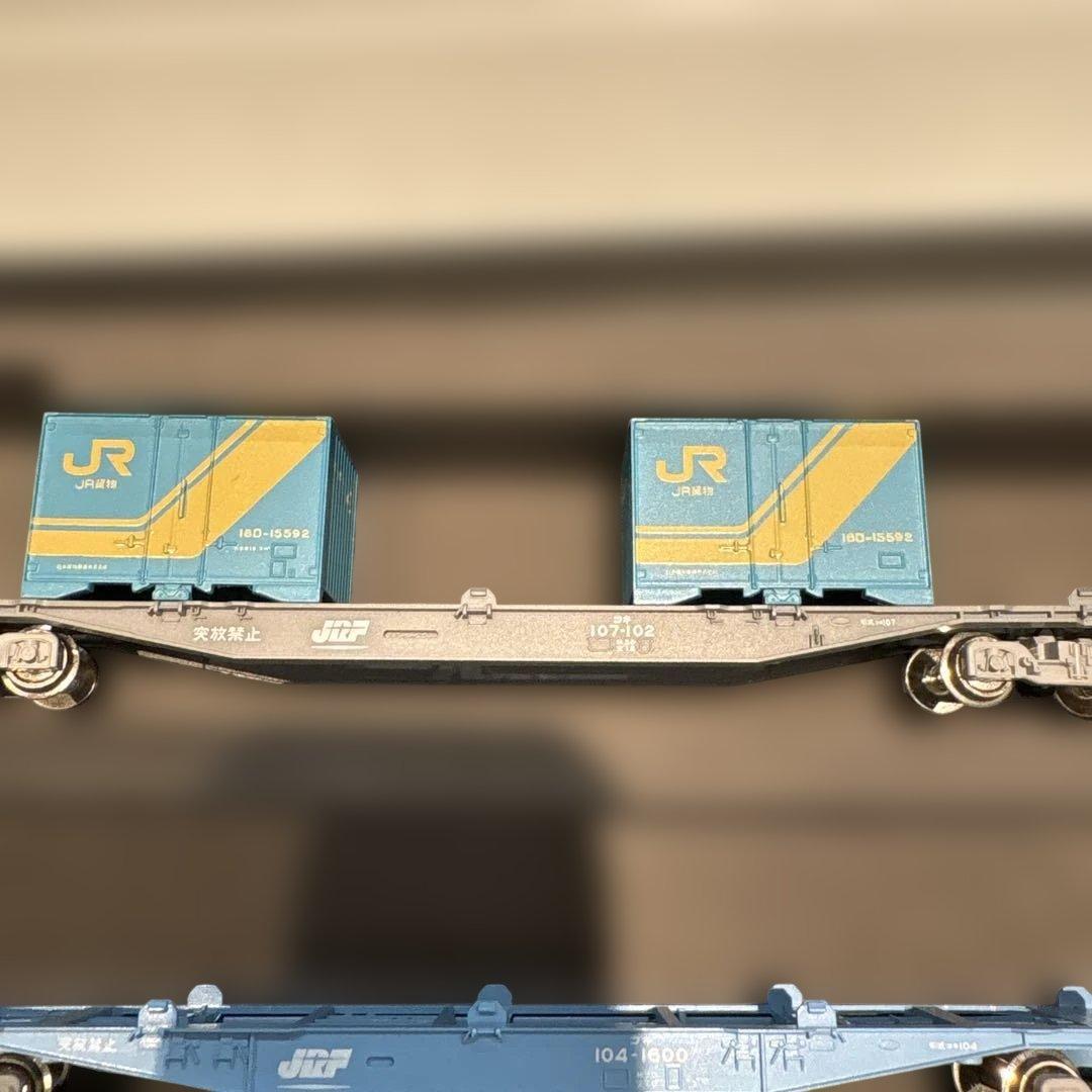 た*ち様 TOMIX KATO コキ104 コキ107 計12両、コンテナ47個 - メルカリ