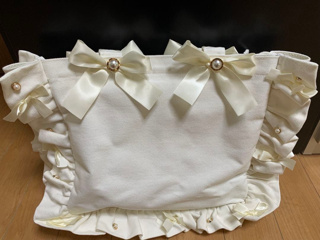 いれいす　-hotoke- 初兎　痛バ　缶バッジ