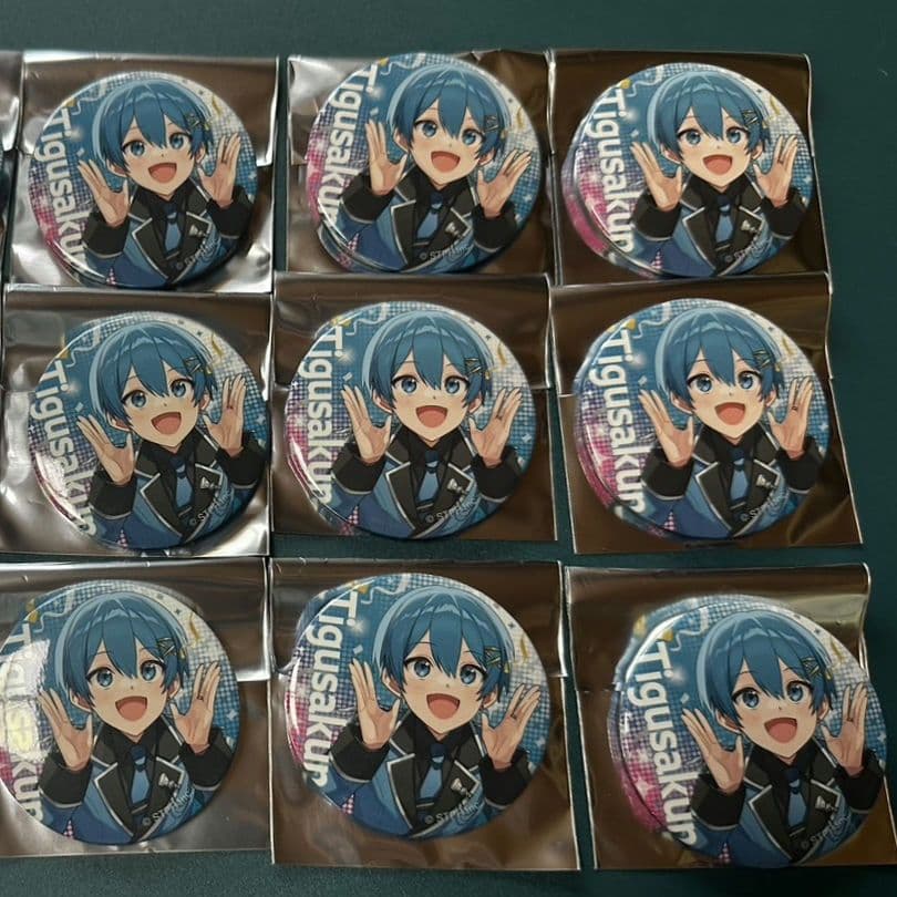 すとふぇす アンプ ちぐさくん 缶バッジ - メルカリ