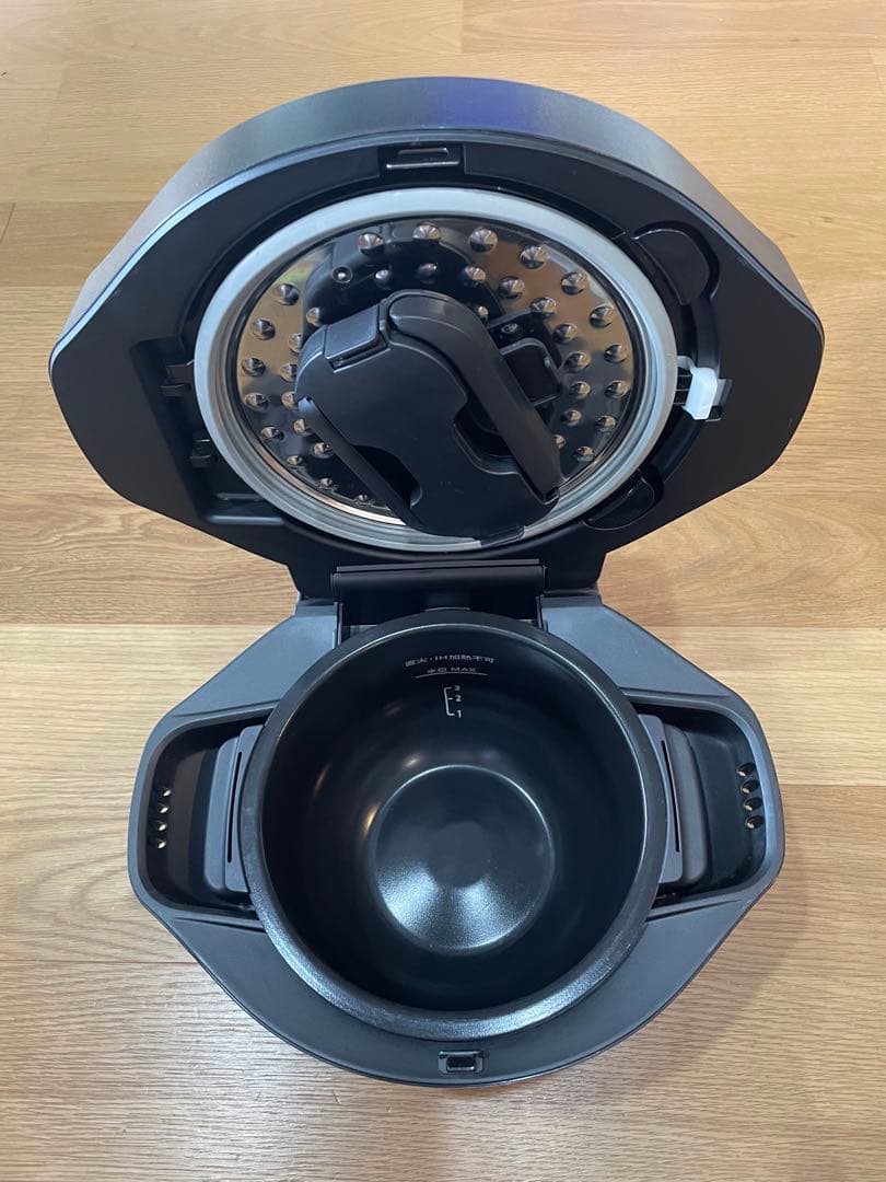 ヘルシオ 水なし自動調理鍋 1.6L ブラック