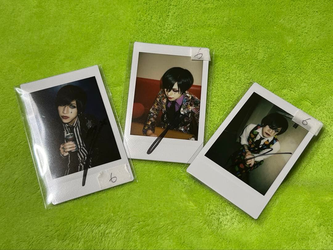 DADAROMA チェキ よしあつ ⑥ - メルカリ