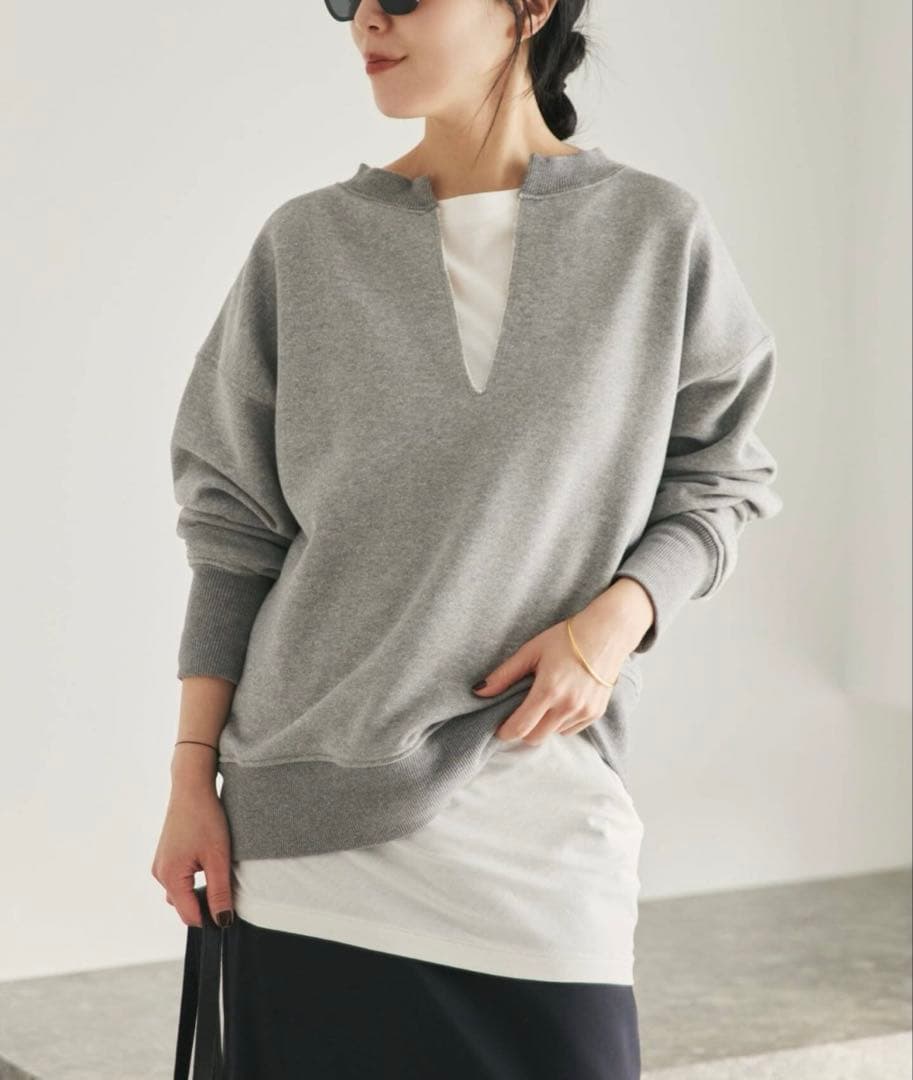 Plage PROTAGONISTA 別注 SLIT NECK スウェット - メルカリ