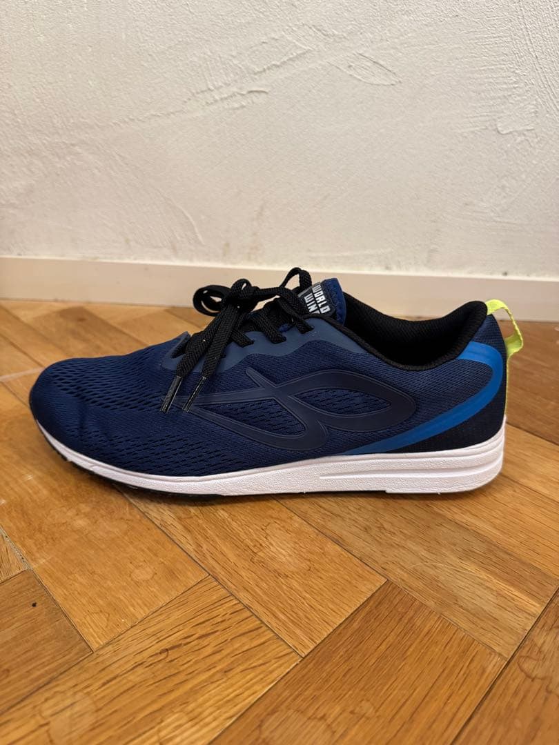 ビモロランニング ベロ・トリコ スペックス“ネイビー　25.5cm