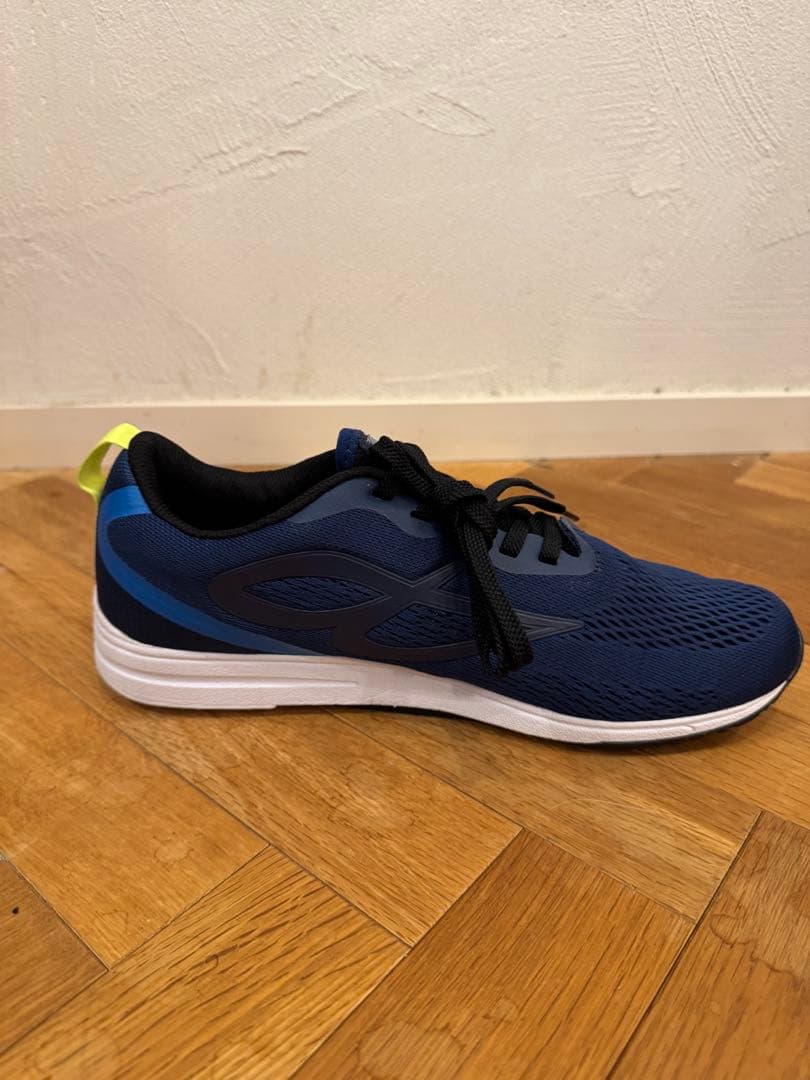 ビモロランニング ベロ・トリコ スペックス“ネイビー　25.5cm