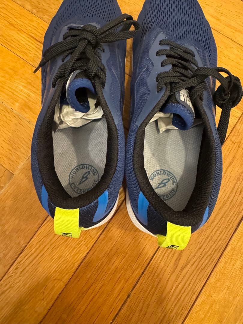 ビモロランニング ベロ・トリコ スペックス“ネイビー　25.5cm