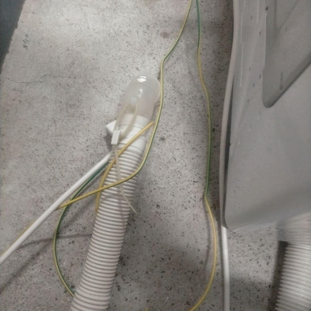 送料無料　TOSHIBA 洗濯機 4.5kg STAINLESS DRUM AW