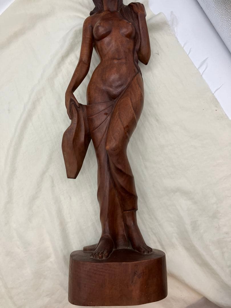 木彫り 木製 女性像 裸婦像 置物 オブジェ　バリ 工芸品　裸体