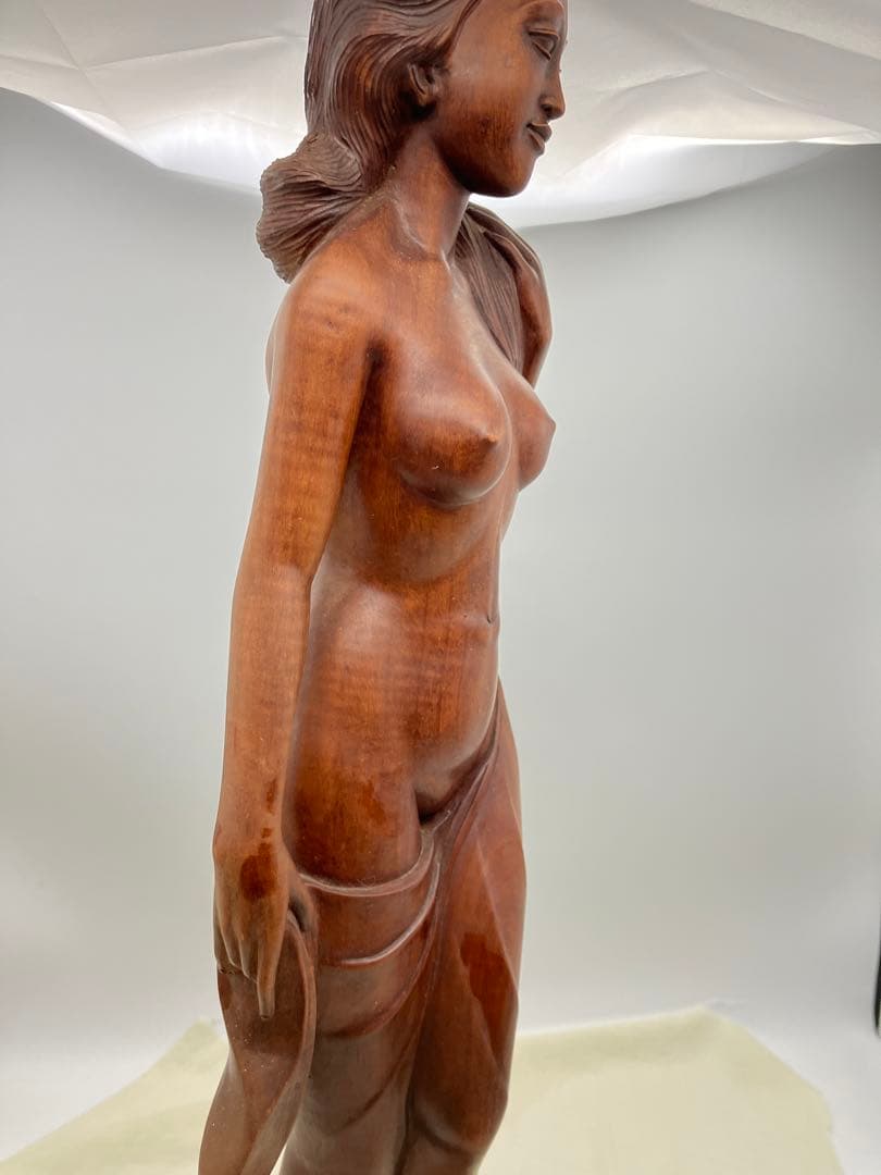 木彫り 木製 女性像 裸婦像 置物 オブジェ　バリ 工芸品　裸体