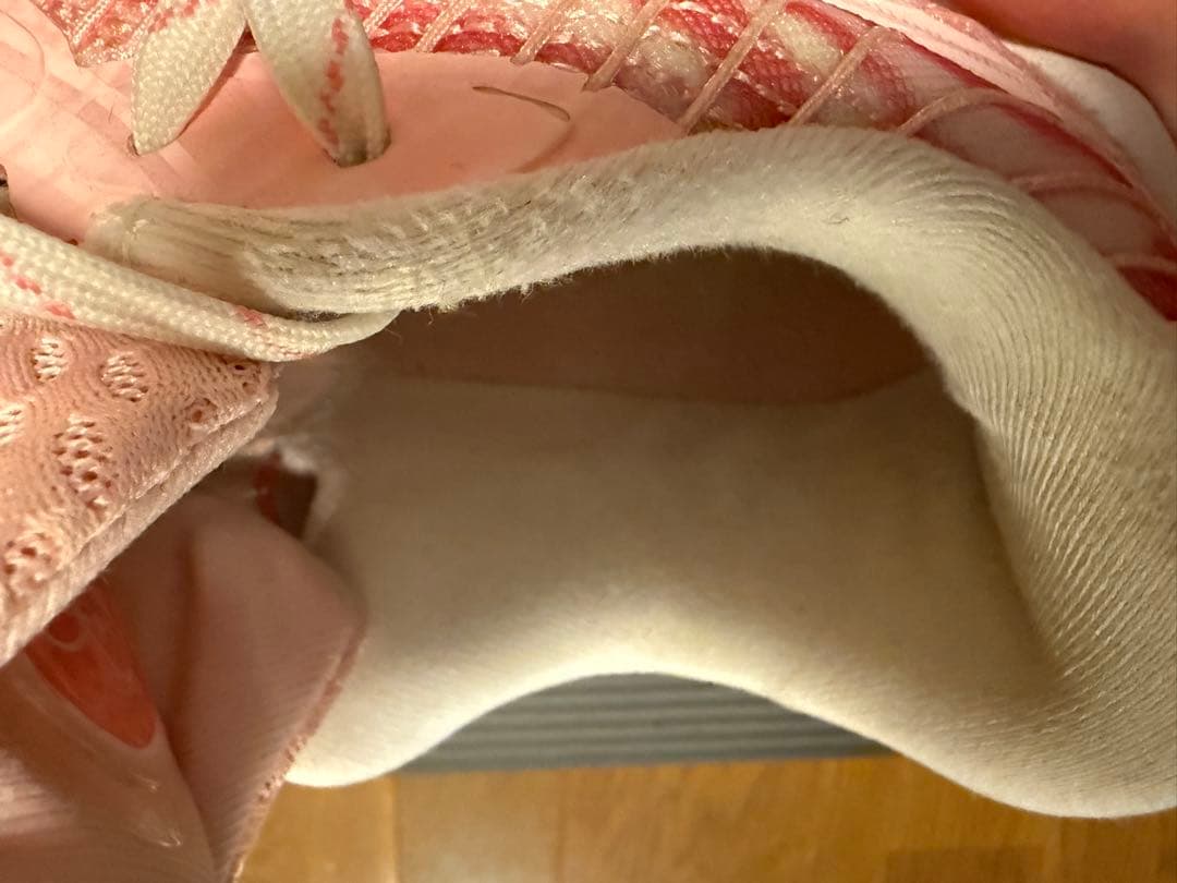 AR1 バレンタイン　28.5cm