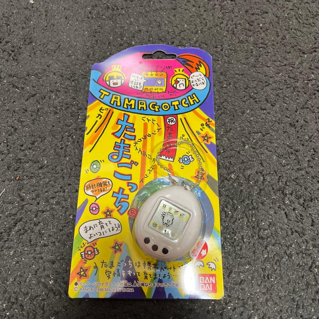 未開封】たまごっち 初代 1996 年 白 - メルカリ
