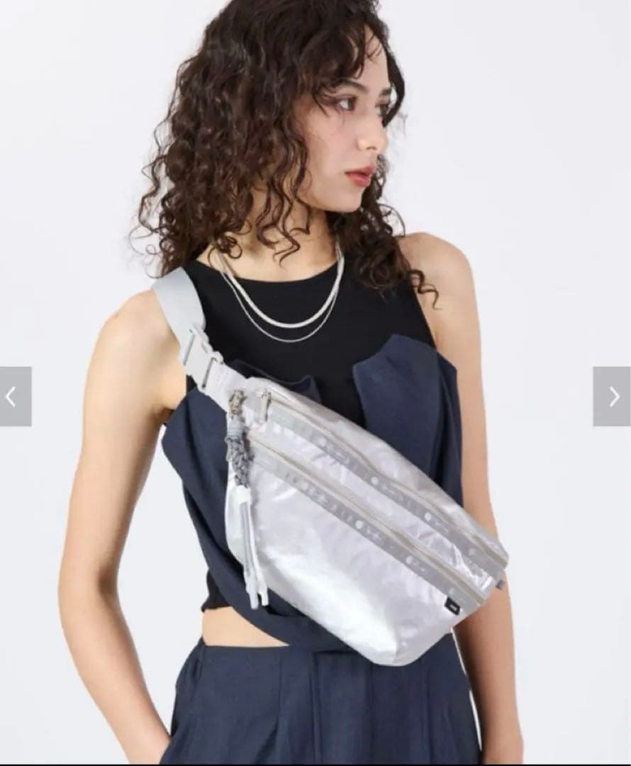 LeSportsac×Ameri レスポ　アメリ　ボディバッグ　シルバー LeSportsac×Ameri｜レスポートサック公式｜LeSportsac