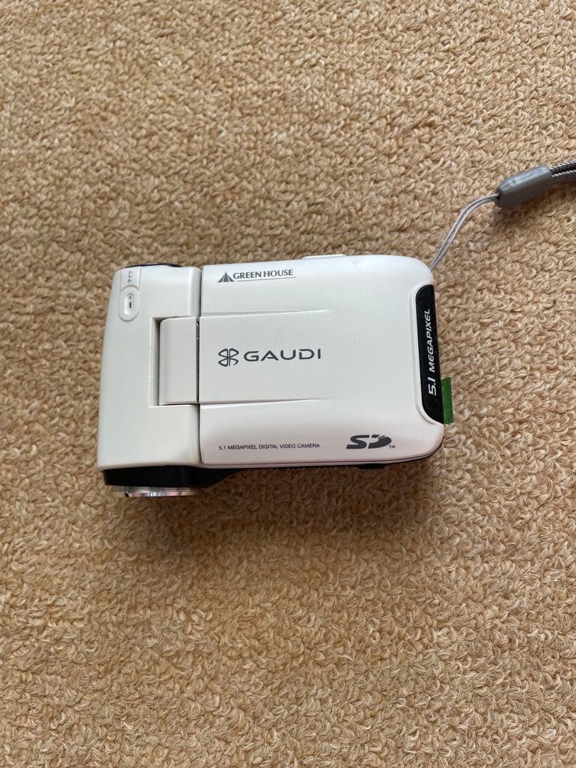 GREEN HOUSE GAUDI デジタルビデオカメラ 5.1MP 付属品多数 - メルカリ