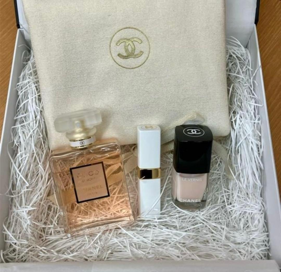 《メルカリ便》CHANEL ココマドモアゼルシークレットルックコフレ限定品