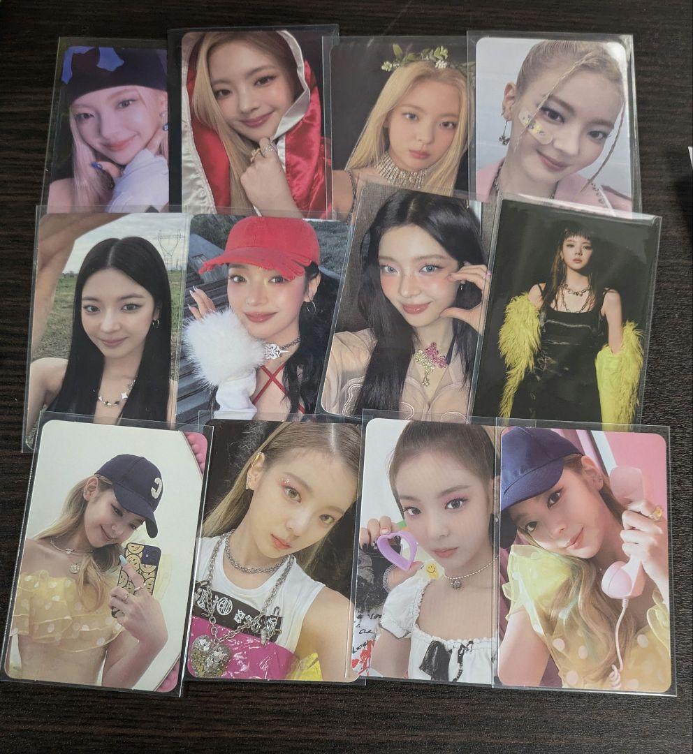 ITZY リア トレカ まとめ売り binder special edition - メルカリ