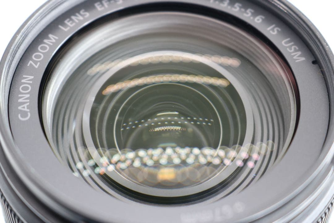 【Canon EF-S18-135mm F3.5-5.6 IS USM 】