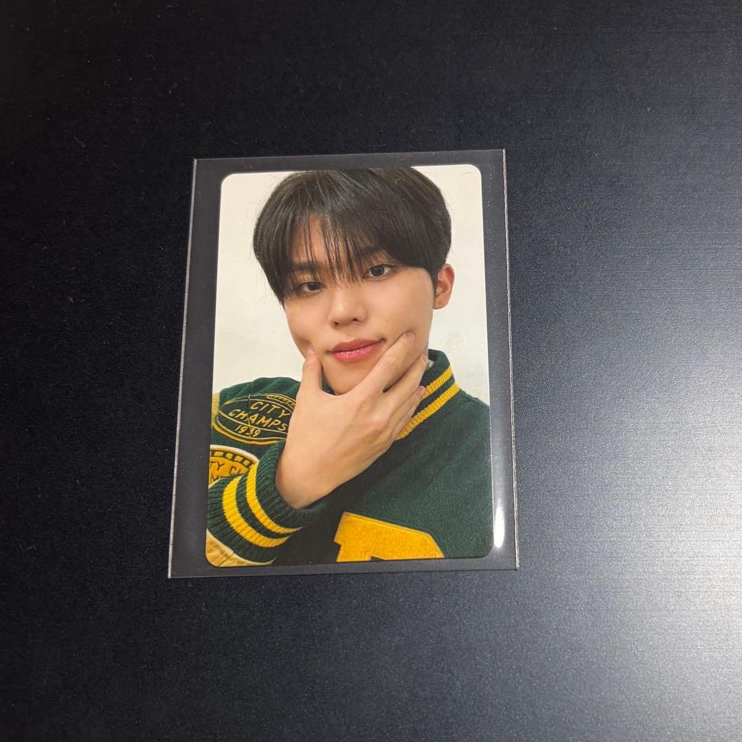 treasure ジョンウ 会場特典トレカ - メルカリ