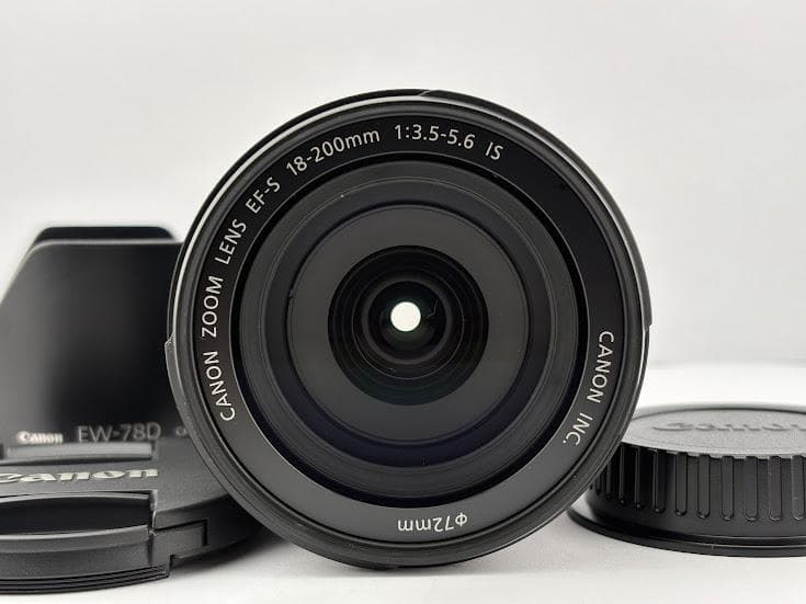 ★極上美品★キヤノンCANON EF-S18-200mm F3.5-5.6 IS