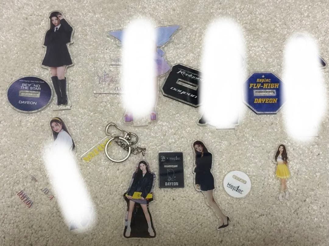 kep1er ダヨン アクスタ バラ売り検討いたします - メルカリ