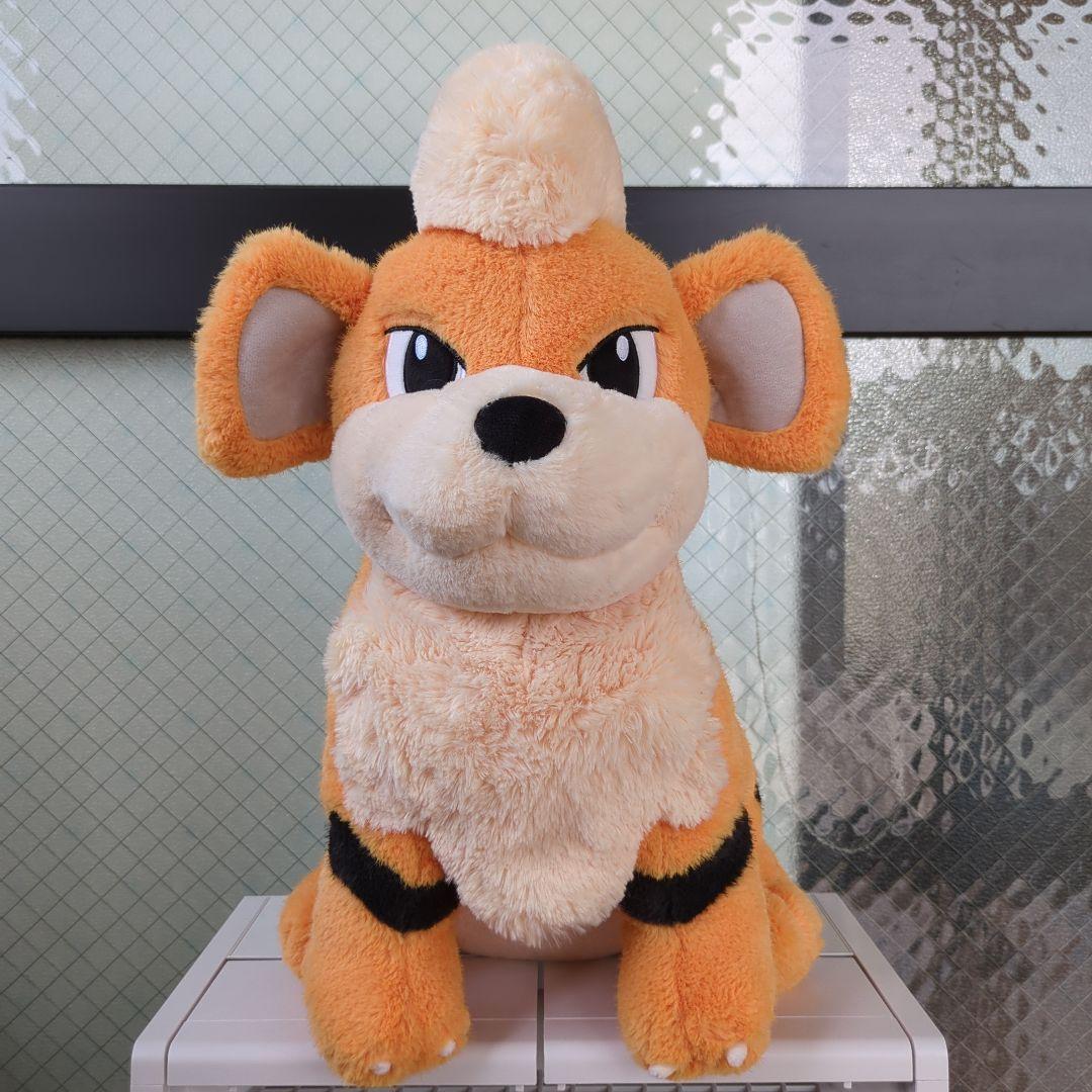 ポケセン おすわりぬいぐるみガーディ - メルカリ