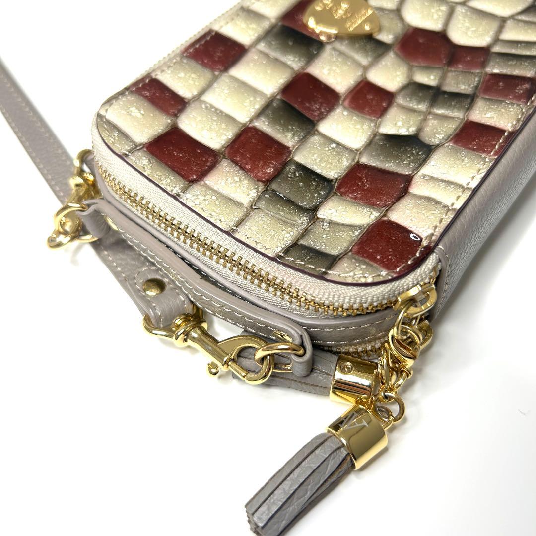 極美品】ATAO アタオ 市松柄 レザー 2way ショルダーウォレット - メルカリ