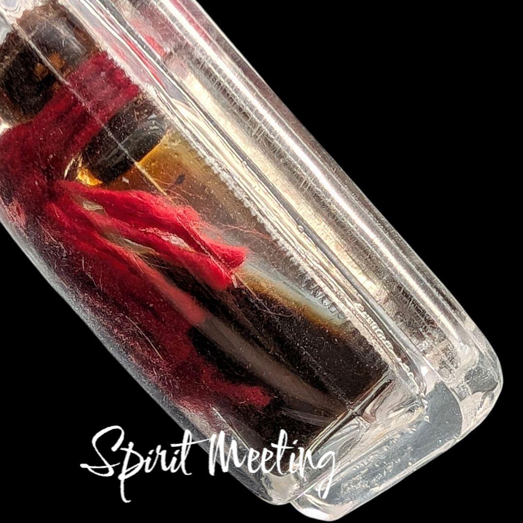 聖霊秘術オイルの特殊護符　アジャンアピチャイ師　見えない悪い力からの守護　幸運