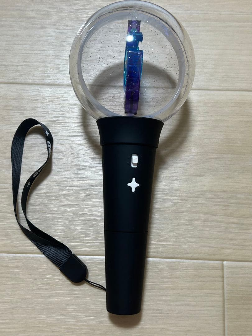 GFRIEND official light stick ヨチン ペンライト | Shop at Mercari