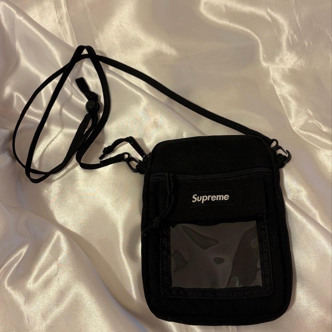 Supreme Utility Pouch Black（19SS） - メルカリ