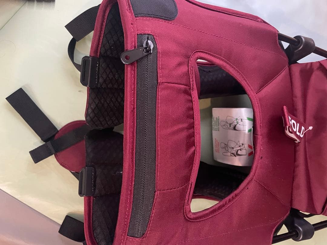 肩車キャリア MINIMEIS G4 ミニマイス エンジ色 - メルカリ