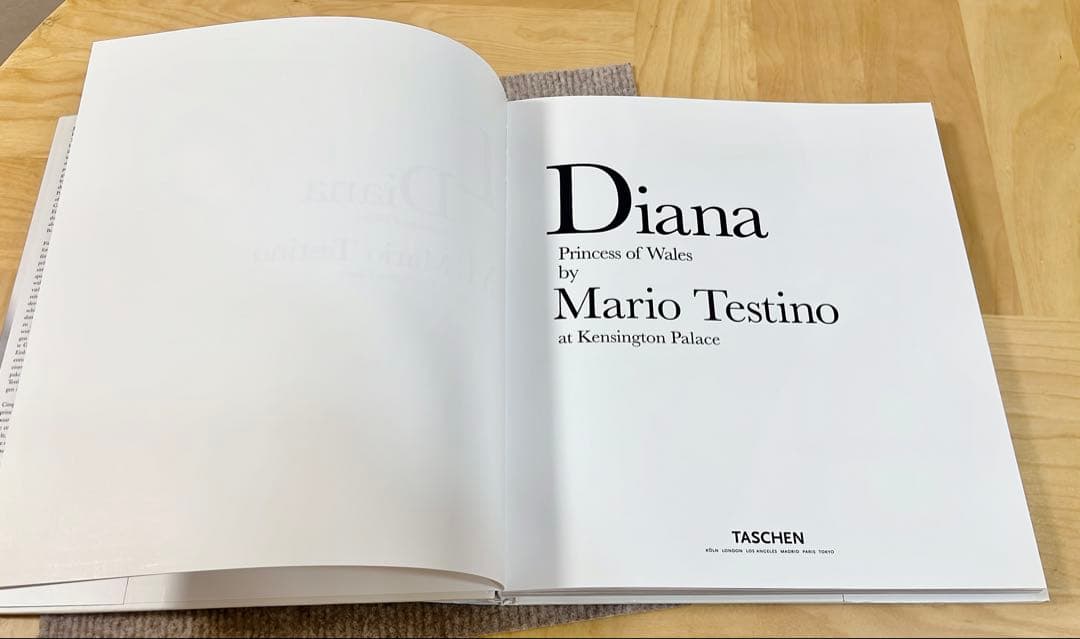 ダイアナ妃 写真集 マリオ・テスティーノ