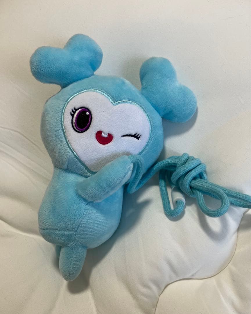 TWICE ナヨン gigo だきつきぬいぐるみ ナブリー - メルカリ