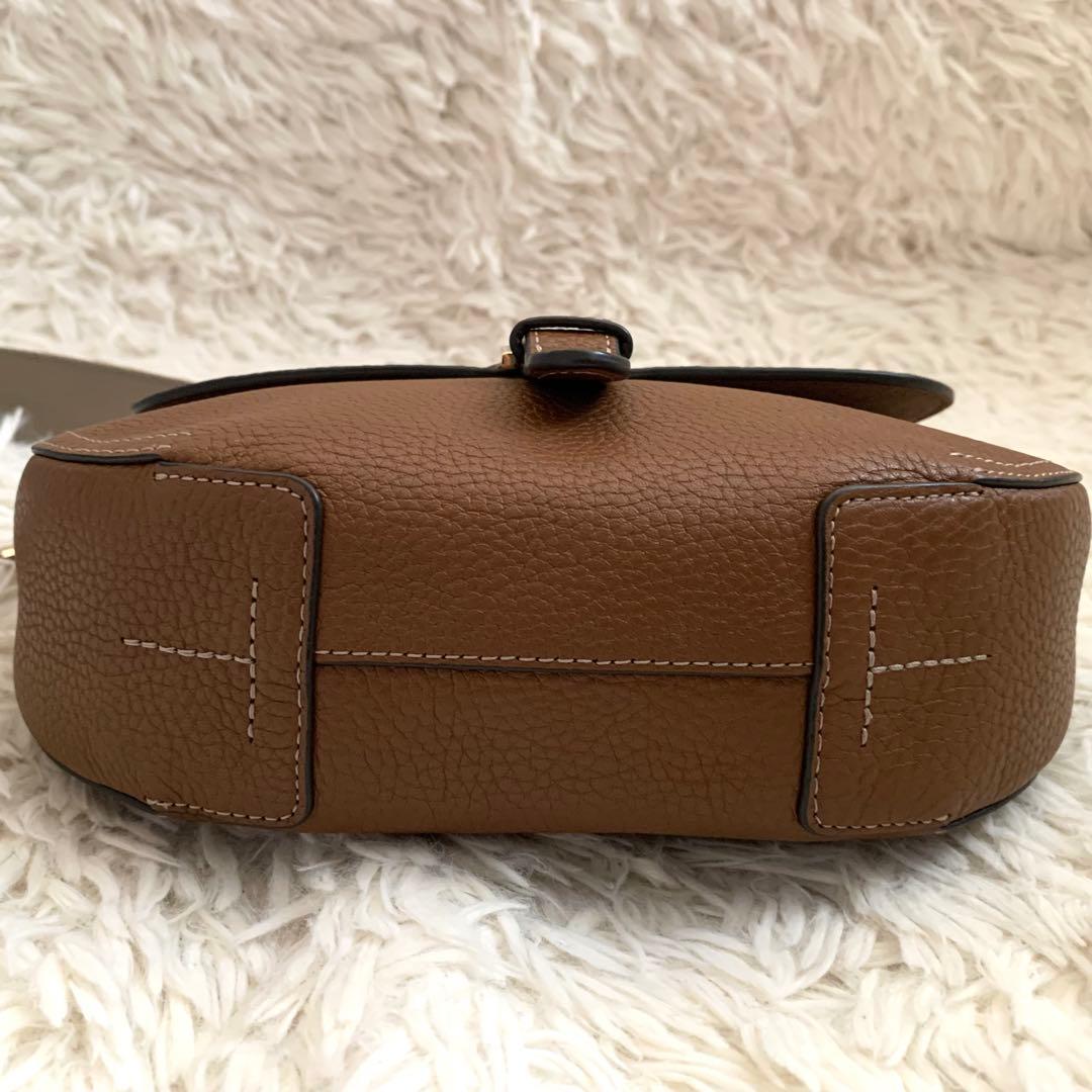 極美品✨フルラ ウラニア ショルダーバッグ レザー 現行 レア ロゴ