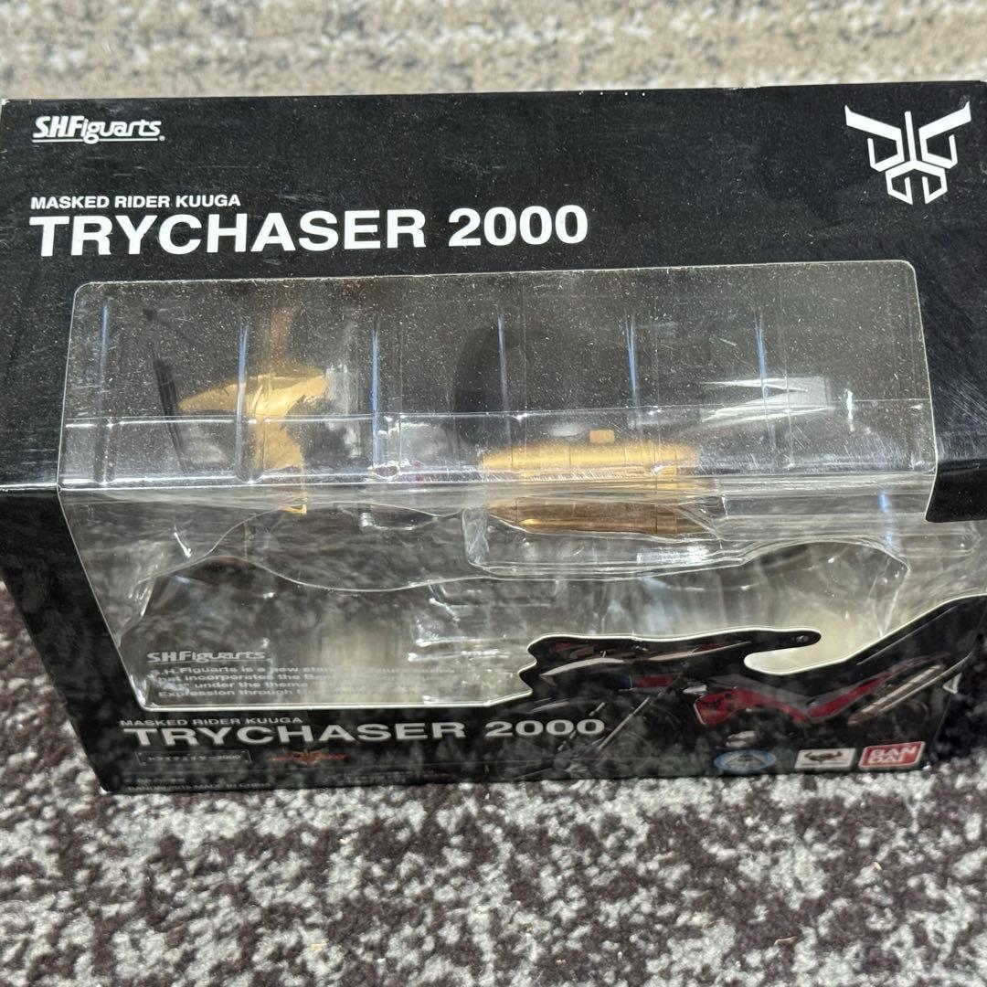 S.H.Figuarts トライチェイサー2000　仮面ライダークウガ　新品