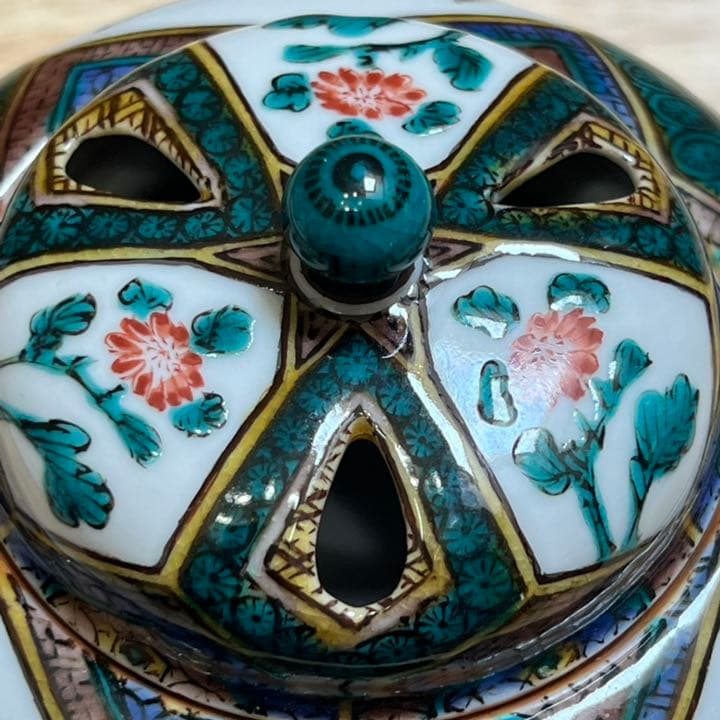 九谷焼 三代三ツ井為吉造 亀甲松竹梅 香炉