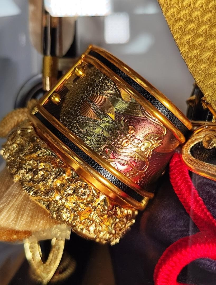 《新品》人形屋ホンポ 五月人形 黒大鍬 h075-aaa-y5-1-b