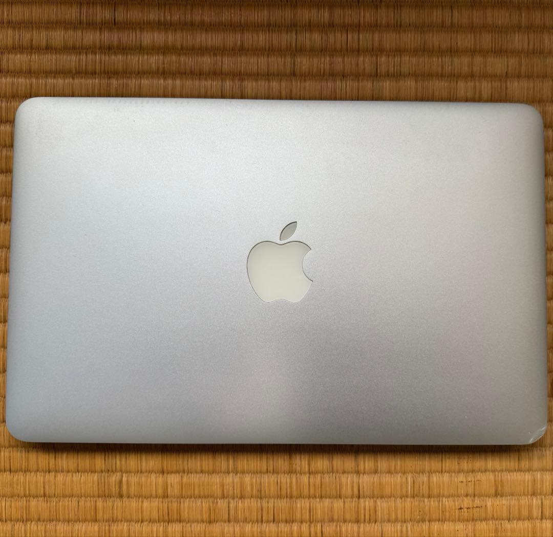 MacBook本体 MacBook Air 11.6inch i7-2.0GHz 8GB 512GB