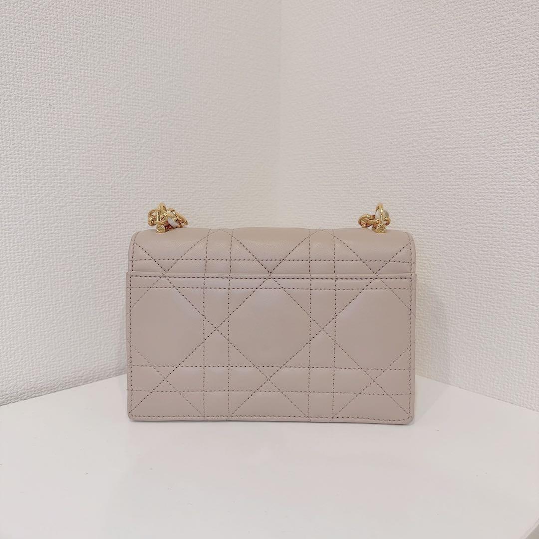 dior miss caro ピンク ホワイト - メルカリ