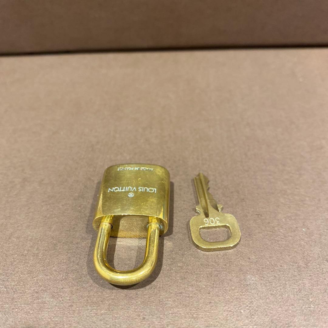 L00118 ルイヴィトン パドロック カデナ 南京錠 鍵 - メルカリ