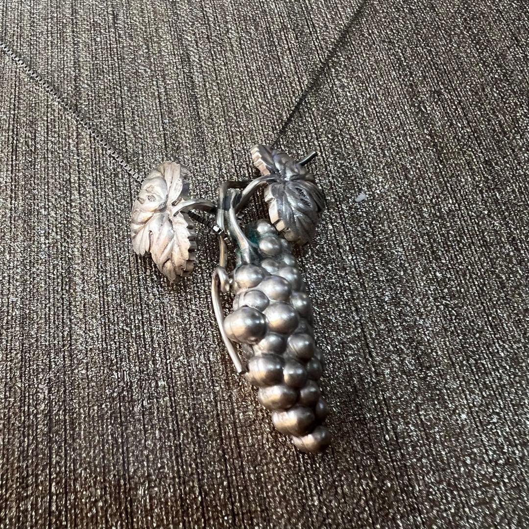 箸置き アンティーク シルバー 純銀製 ぶどう 大丸刻印 木箱付 32.1ｇ