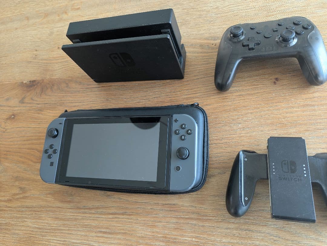 ニンテンドースイッチ本体 HAC-001 Amazon.co.jp: 【整備済み品】 Nintendo Switch ニンテンドー スイッチ