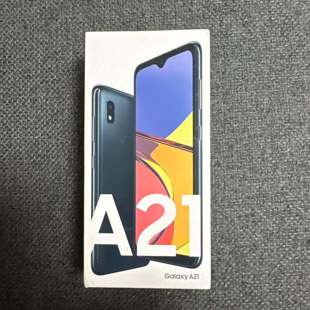 スマートフォン GalaxyA21 ブラック クリアケース付き　取扱説明書付き クリアケース（試供品）を取り付ける／取り外す | Galaxy A21 SCV49