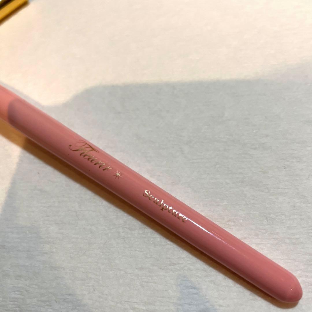 フルーリア フルーリア ピンク スカルプチュアブラシ コリンスキー