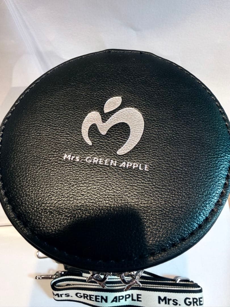 ミセスグリーンアップル ライトスティックケース 黒 - メルカリ