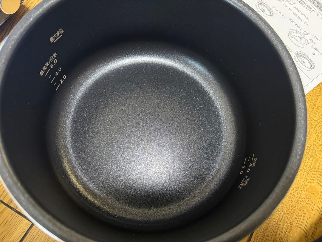 美品使用少ない アイリスオーヤマ 4L 電気圧力鍋 4.0L KPC-MA4