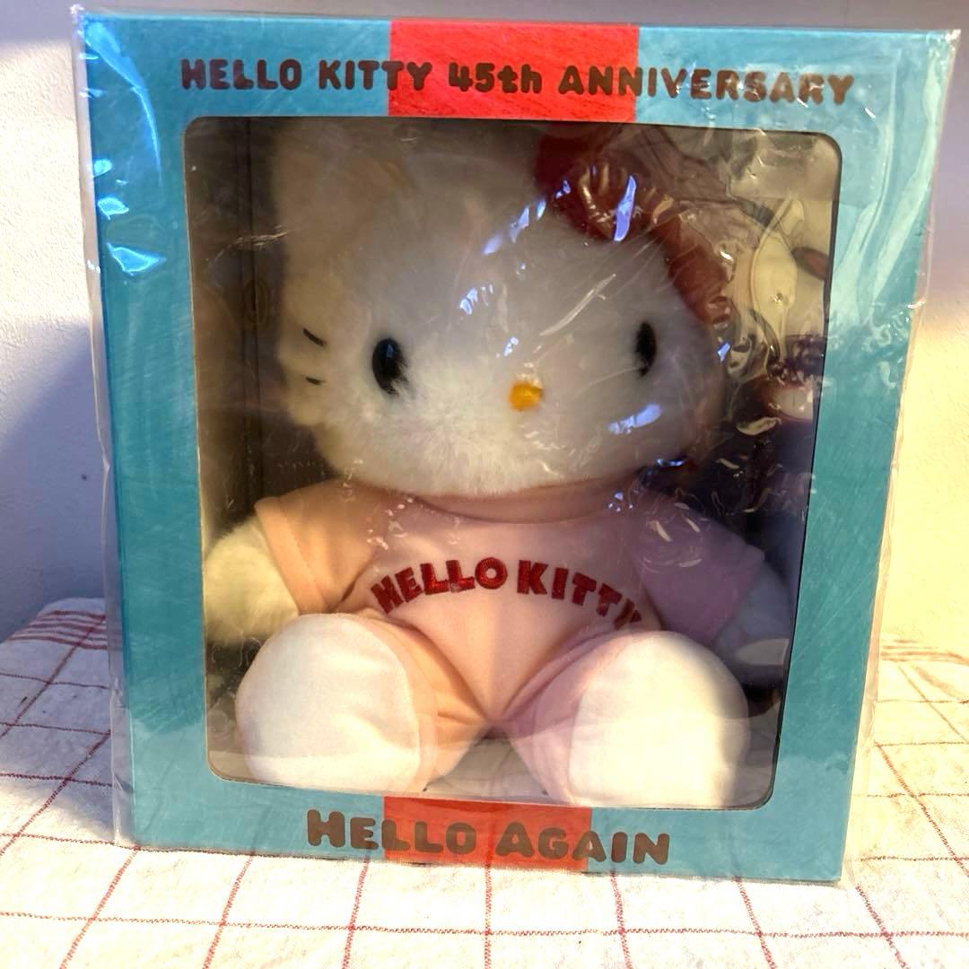 ハローキティ　キティ　45th アニバーサリー　ぬいぐるみ 祝！ハローキティ誕生45周年！セガプライズではメモリアルぬいぐるみ2