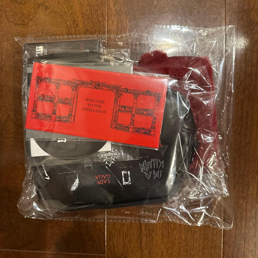 レディーガガ ライブ The Mayhem Ball 2026VIP GOLD - メルカリ